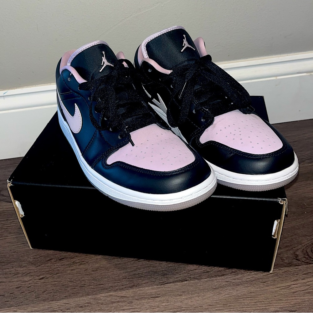 Air Jordan 1 Low SE